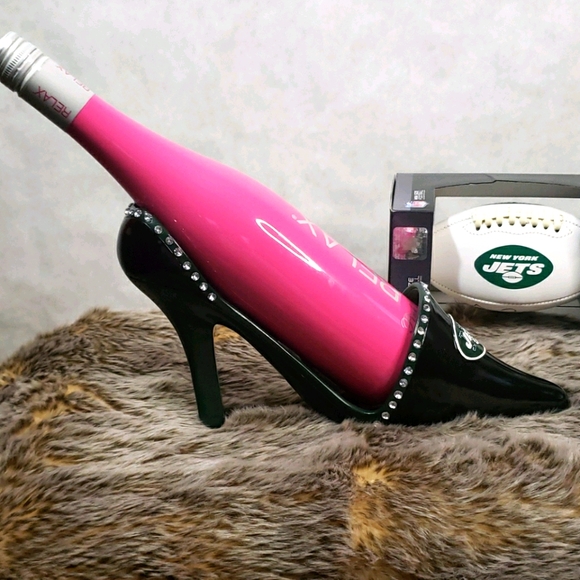 New York Jets Decorative Shoe Wine Bottle Holder - Picture 5 of 8